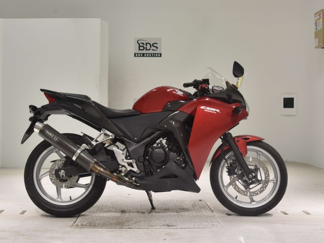 Honda CBR250R 2011