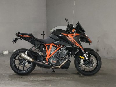 KTM 1290 SUPERDUKE GT 2020