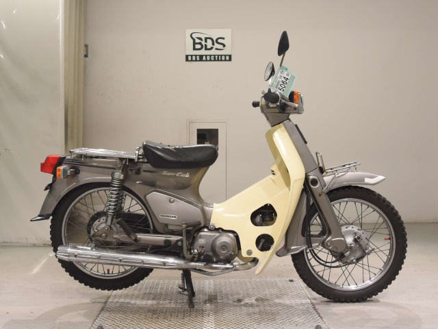 Honda C90-E 2002