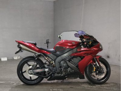 Yamaha YZF-R1 2004
