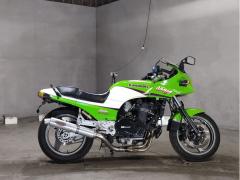 Kawasaki GPZ900R 2002
