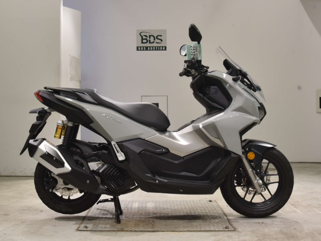 Honda ADV 160 2023
