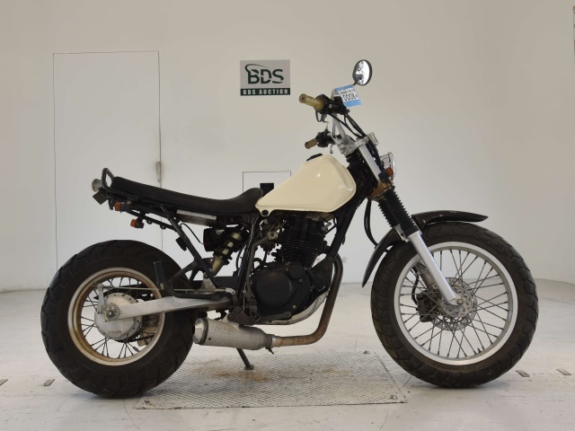 Yamaha TW225 2003