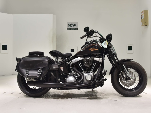HD CROSS BONES FLSTSB1580 2008