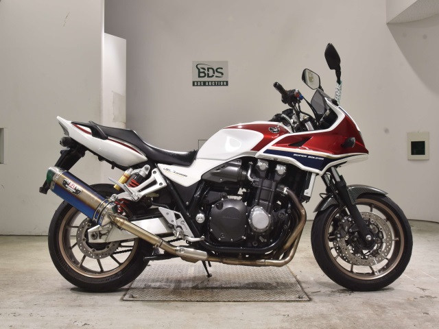 Honda CB1300SF ST 2010