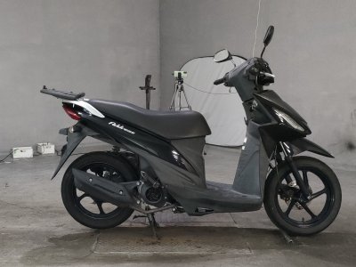Suzuki ADDRESS V110