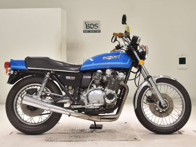 Suzuki GS750 2023