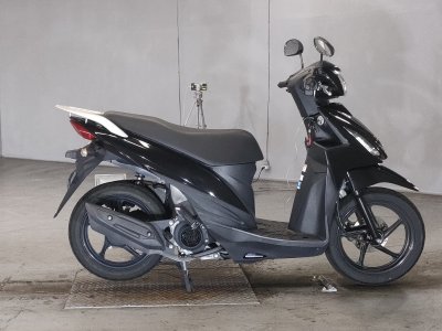 Suzuki ADDRESS V110