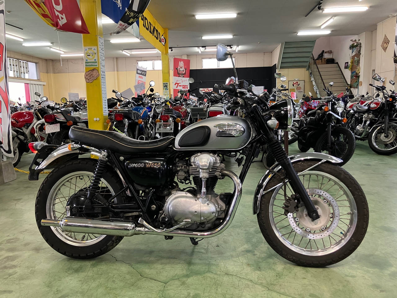 Kawasaki W400 2007