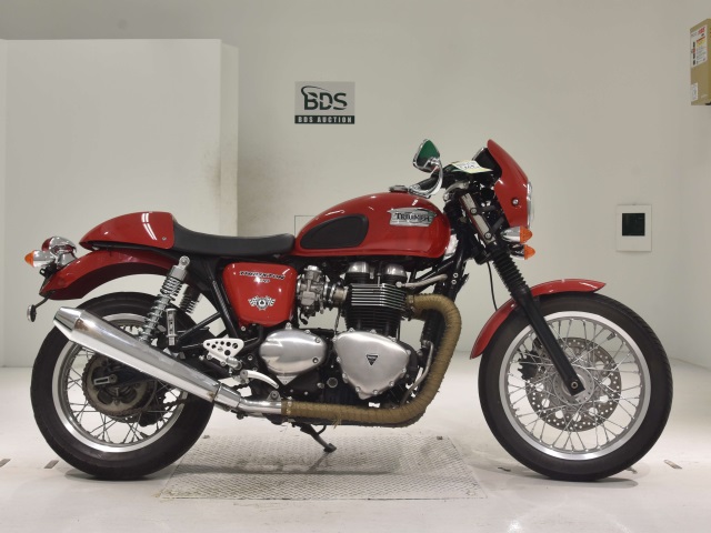 Triumph THRUXTON900 2012