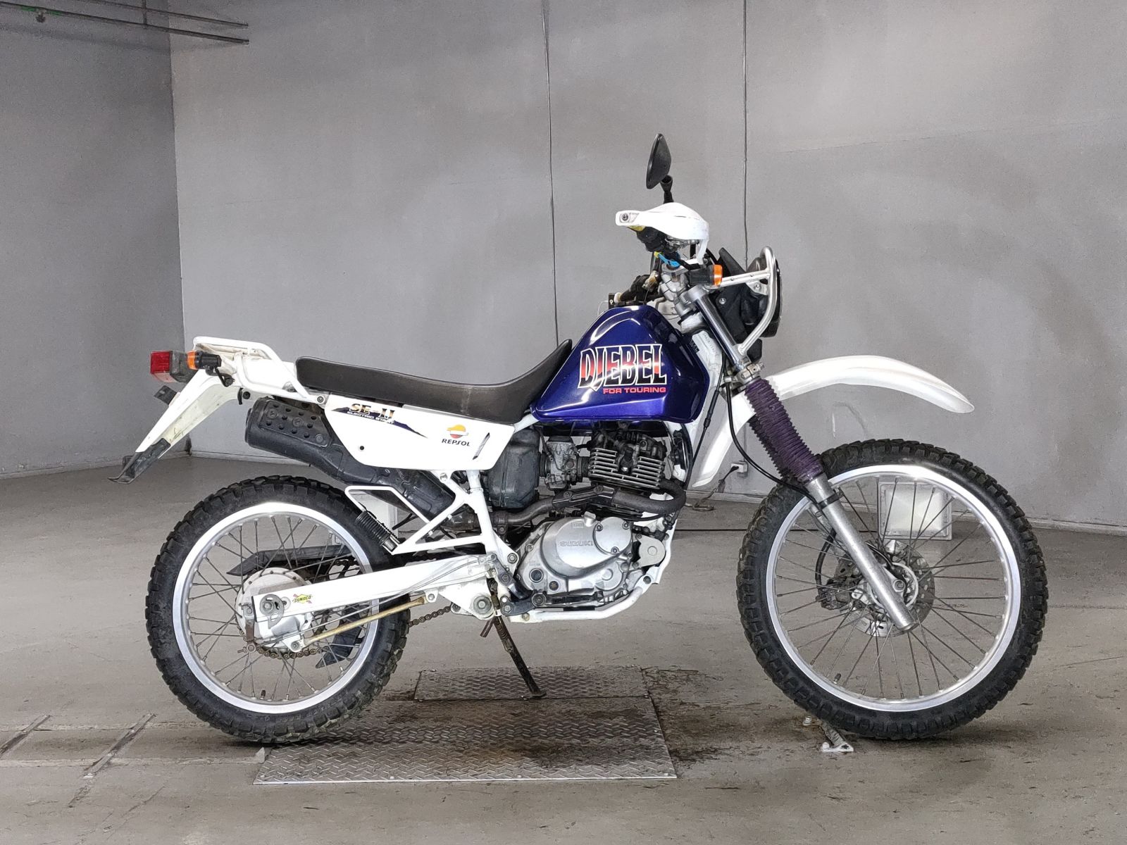 Suzuki DJEBEL200 1999