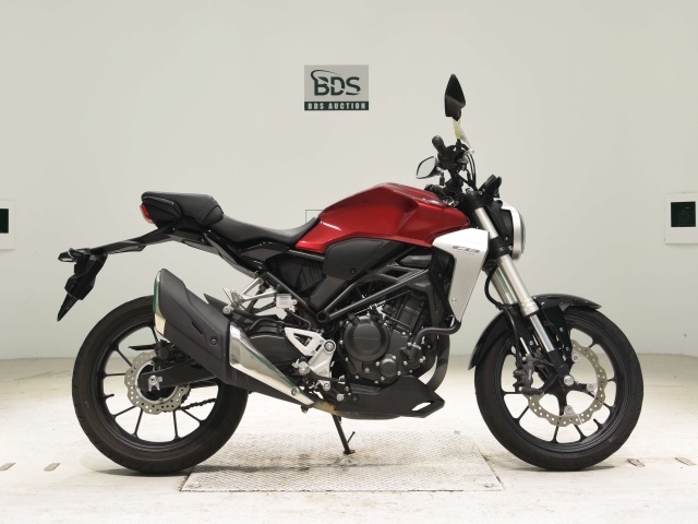 Honda CB250R 2018