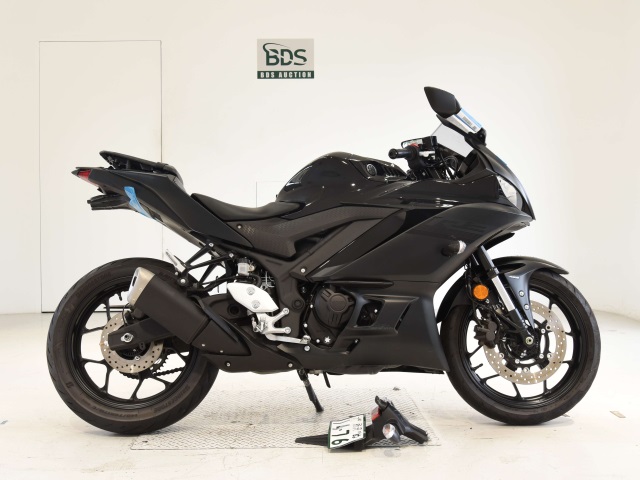 Yamaha YZF-R3 2022