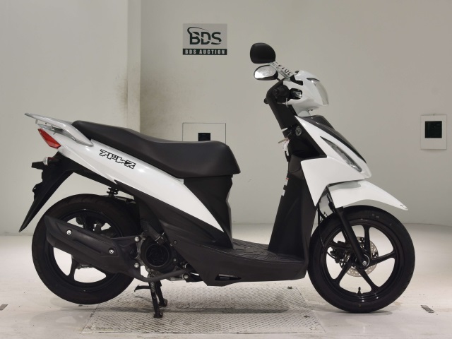 Suzuki ADDRESS V110