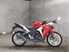 Honda CBR250R 2011