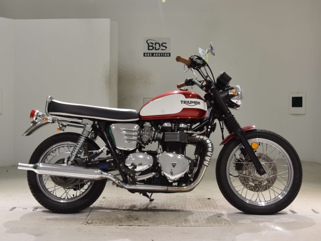 Triumph BONNEVILLE T100 2010