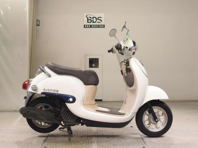 Honda GIORNO 2016