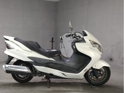 Suzuki SKYWAVE 250SS