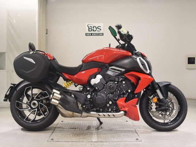 Ducati DIAVEL 2024