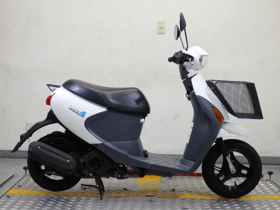 Suzuki LETS4