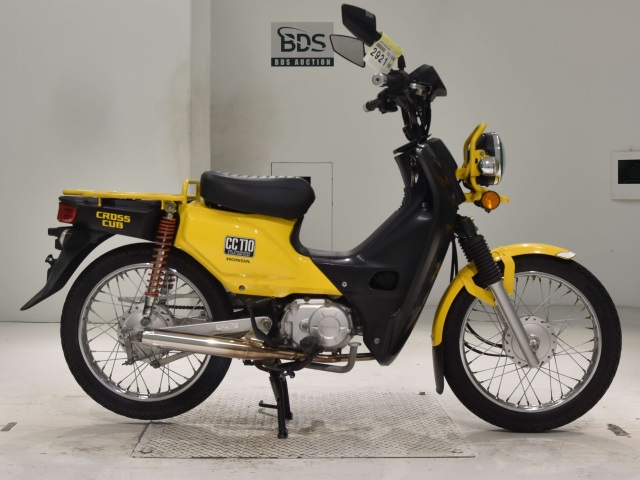 Honda CC110 CROSSCUB 2016