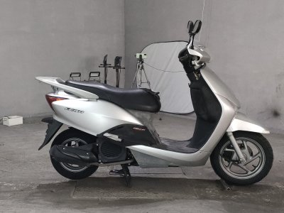 Honda LEAD110 2012