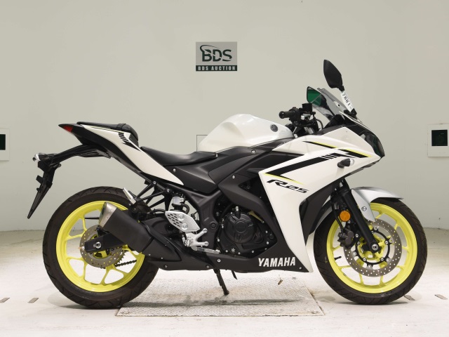 Yamaha YZF-R25 2018
