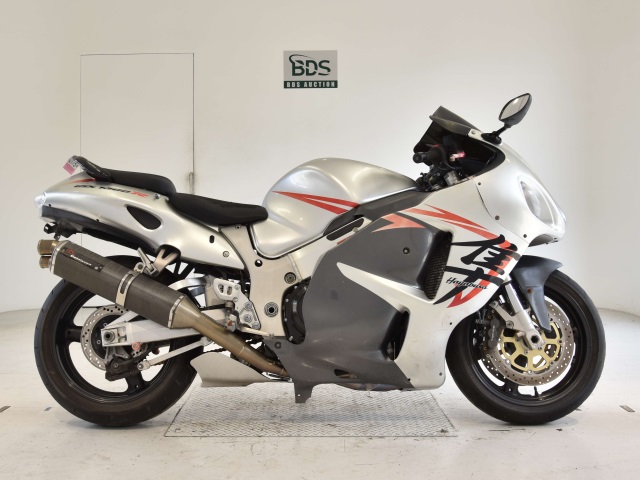 Suzuki GSX1300R HAYABUSA 2002