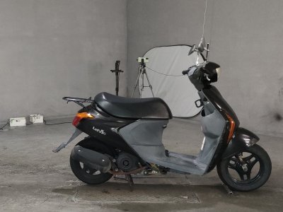 Suzuki LETS5