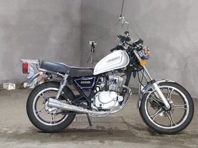 Suzuki GN125H 2005