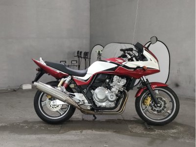 Honda CB400SFVA 2009