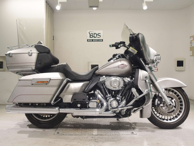 HD ELECTRA GLIDE FLHTC1580 2008