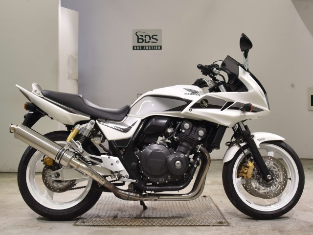 Honda CB400SFVA BOLDOR 2012