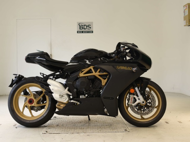 MV Agusta F3 800 2021