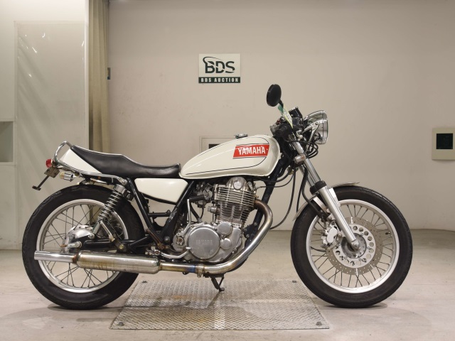 Yamaha SR400 2003