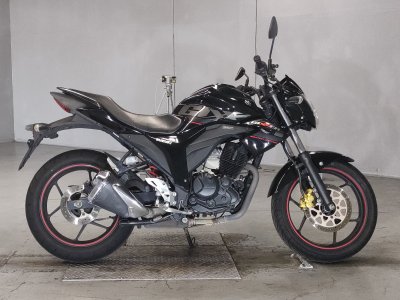 Suzuki GIXXER150