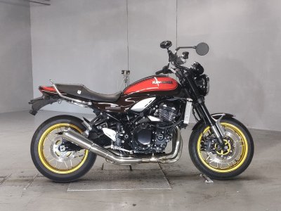 Kawasaki Z900RS 2023