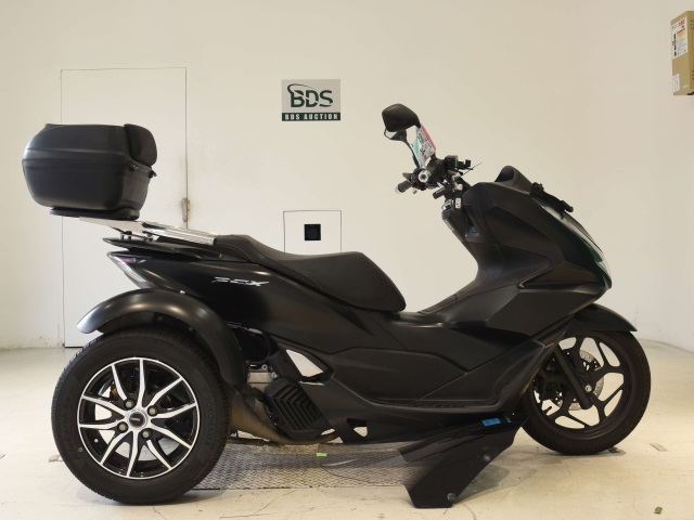 Honda PCX160 TRIKE 2021