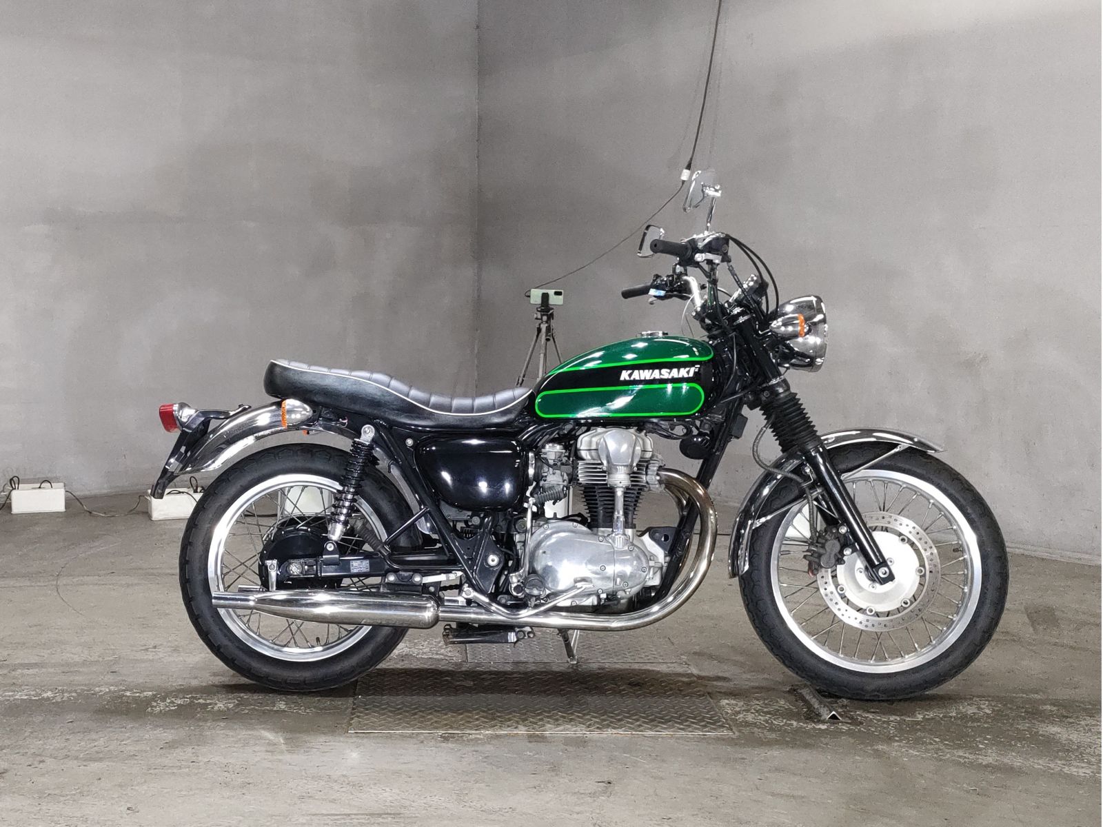 Kawasaki W650 2004