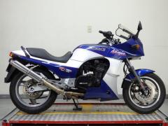Kawasaki GPZ750R 1984