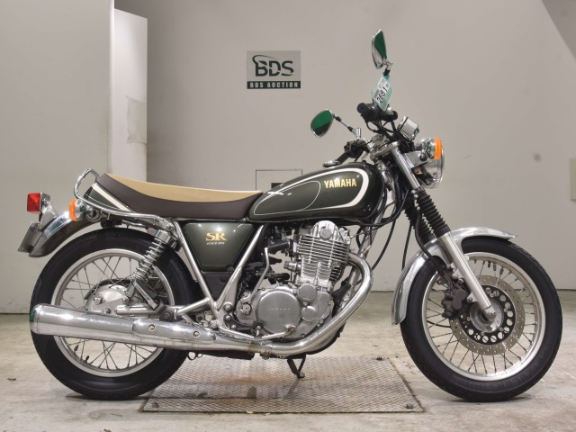 Yamaha SR400 2013