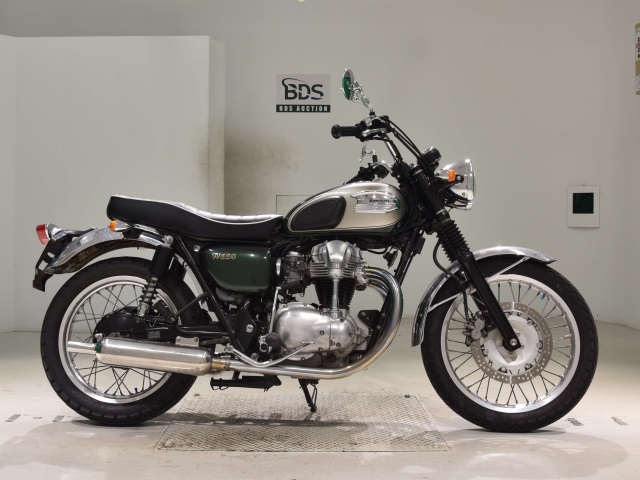 Kawasaki W650 2010