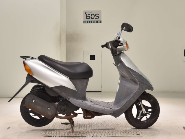 Suzuki LETS2