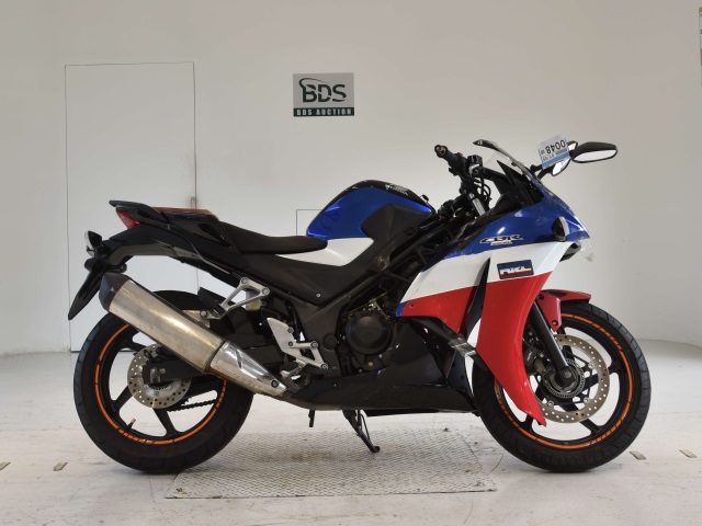 Honda CBR250R 2015