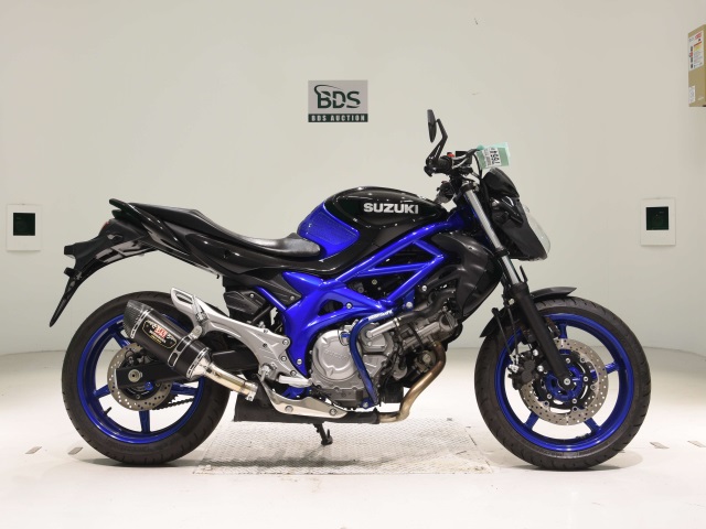 Suzuki GLADIUS SFV400 2013