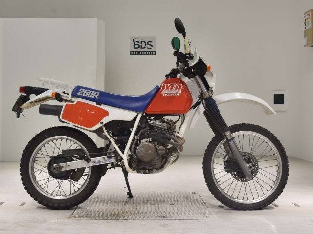 Honda XLR250R 1987