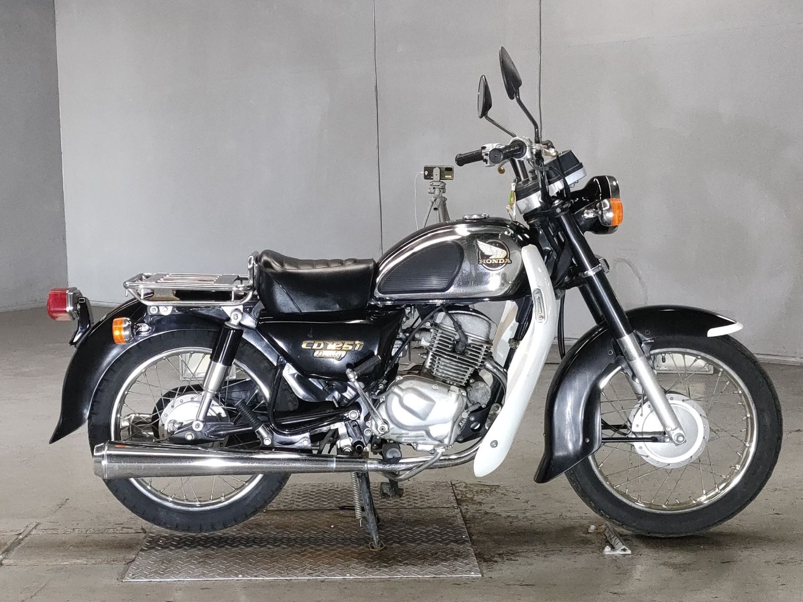 Honda CD125 BENLY 1984