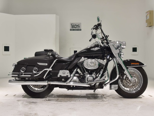 HD ROAD KING FLHRCI1450 2005