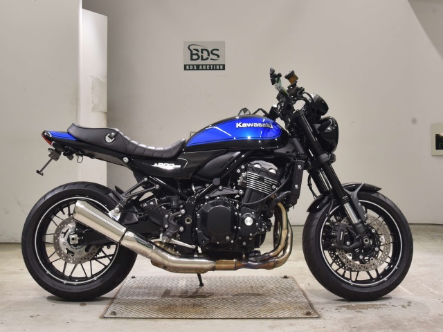 Kawasaki Z900RS 2024