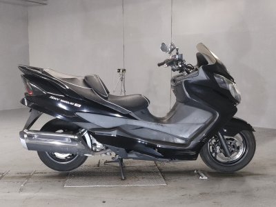 Suzuki SKYWAVE 250S
